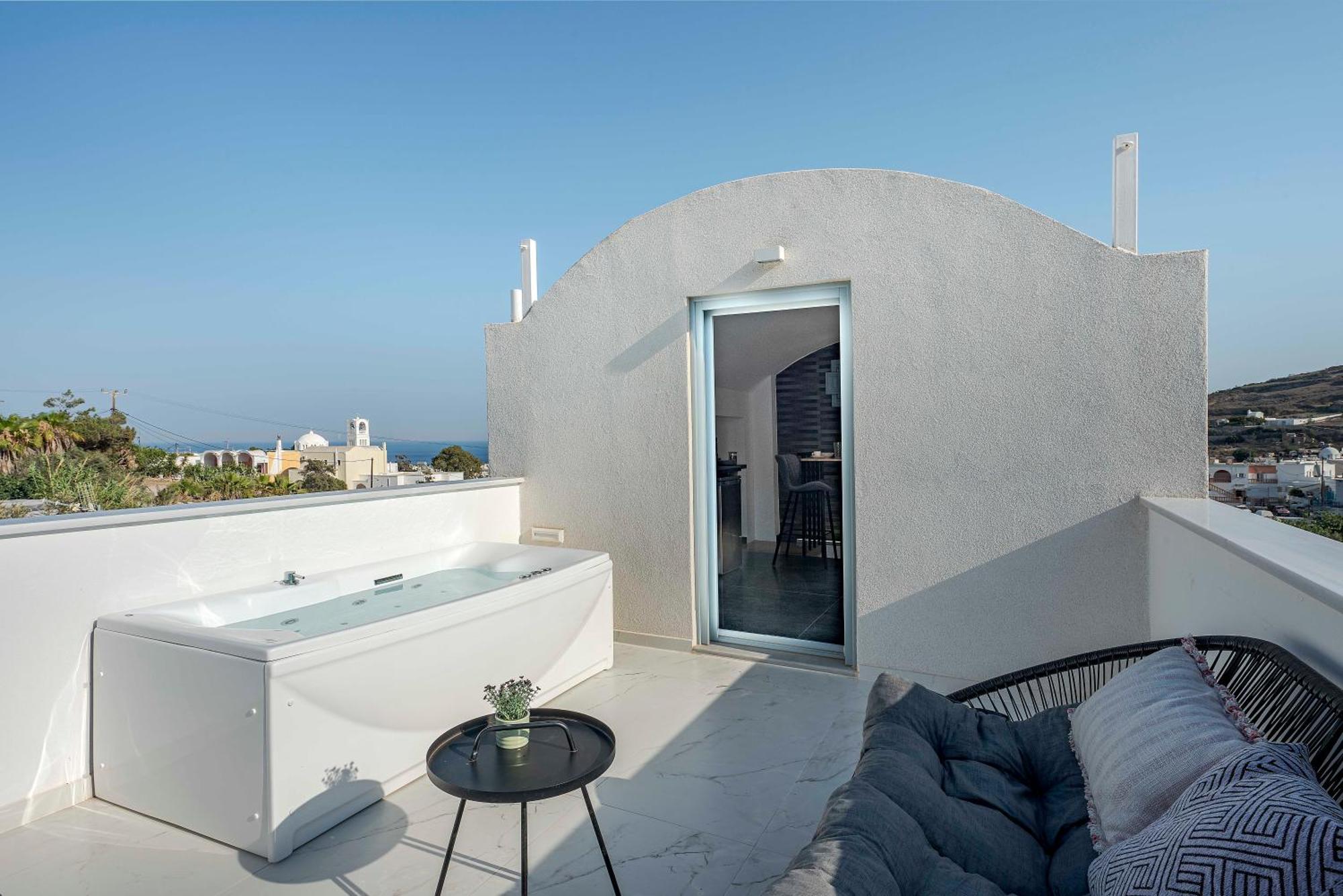 Blackstone Luxury Suites Emporio  Стая снимка